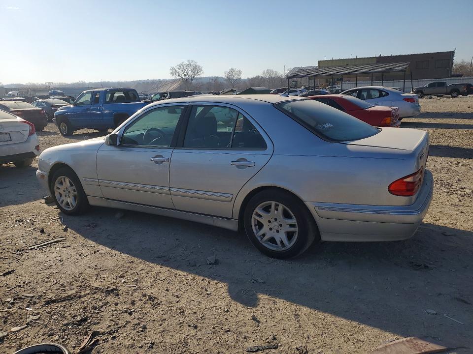 Продажа на аукционе авто 2000 Mercedes-benz E, vin: WDBJF65JXYB149733, номер лота: 46636916