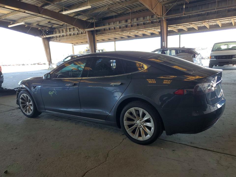 Продажа на аукционе авто 2017 Tesla Model S, vin: 5YJSA1E12HF232884, номер лота: 46752186