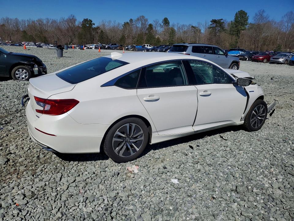 46584146 :رقم المزاد ، 1HGCV3F15JA015364 vin ، 2018 Honda Accord مزاد بيع