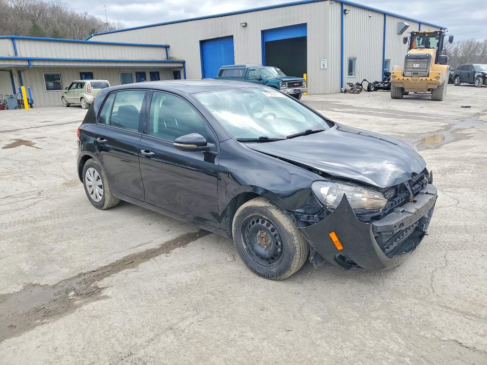47303616 :رقم المزاد ، WVWDB7AJ1EW003537 vin ، 2014 Volkswagen Golf مزاد بيع