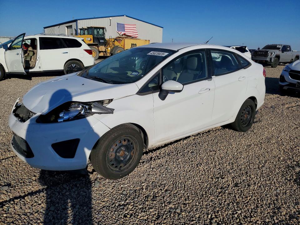 45628826 :رقم المزاد ، 3FADP4AJXCM187380 vin ، 2012 Ford Fiesta مزاد بيع