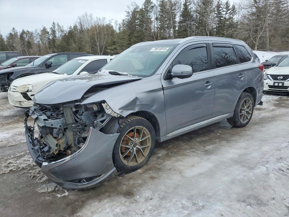 79815915 :رقم المزاد ، JA4J24A55JZ620866 vin ، 2018 Mitsubishi Outlander مزاد بيع