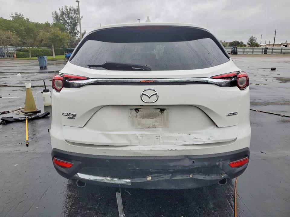 Продажа на аукционе авто 2018 Mazda Cx-9, vin: JM3TCBEY5J0224663, номер лота: 45950486