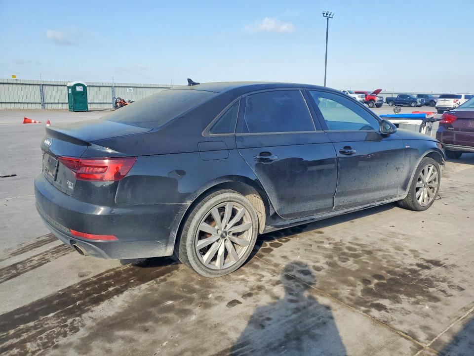 Продажа на аукционе авто 2018 Audi A4, vin: WAUKMAF4XJA130714, номер лота: 46750436