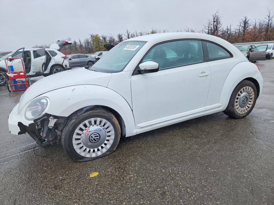Продаж на аукціоні авто 2016 Volkswagen Beetle, vin: 3VWJ17AT1GM635686, номер лоту: 46008266