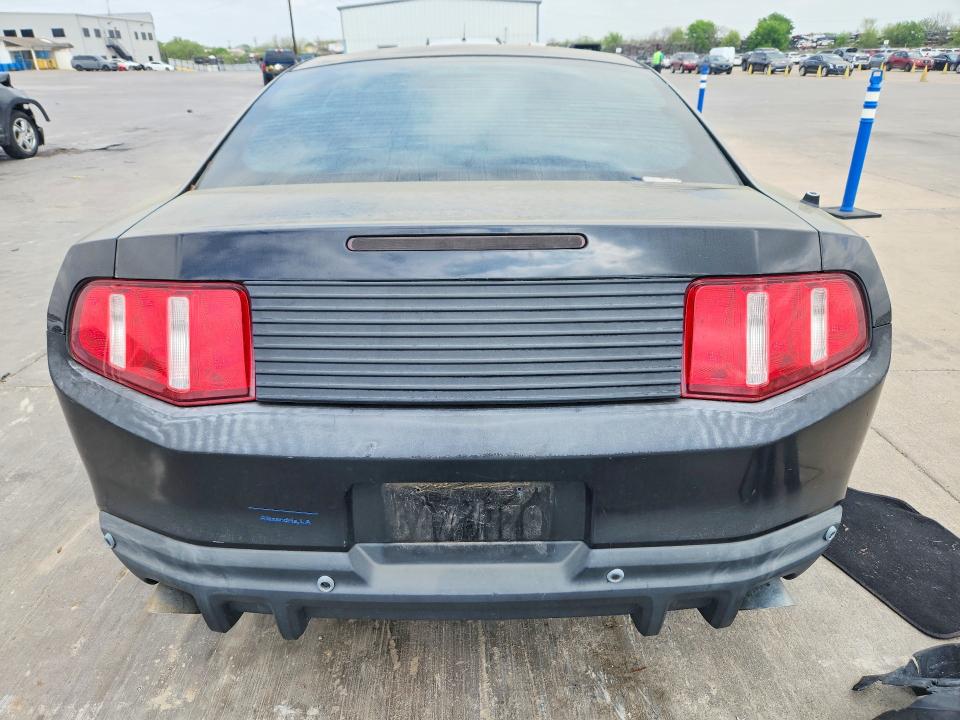 47128436 :رقم المزاد ، 1ZVBP8AM0C5223812 vin ، 2012 Ford Mustang مزاد بيع