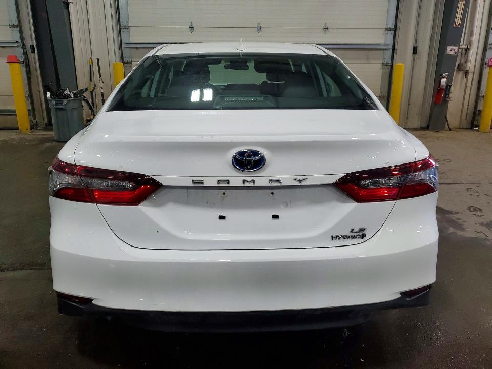 79497745 :رقم المزاد ، 4T1C31AKXNU581464 vin ، 2022 Toyota Camry Hybrid مزاد بيع