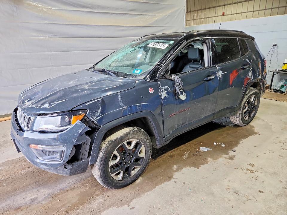 Продаж на аукціоні авто 2018 Jeep Compass, vin: 3C4NJDDB8JT282799, номер лоту: 41887716
