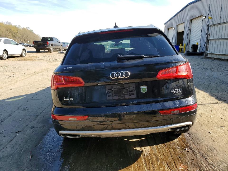 Продажа на аукционе авто 2018 Audi Q5, vin: WA1ANAFY8J2103076, номер лота: 46852756