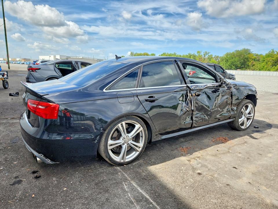47349756 :رقم المزاد ، WAUF2AFCXEN005385 vin ، 2014 Audi S6 مزاد بيع