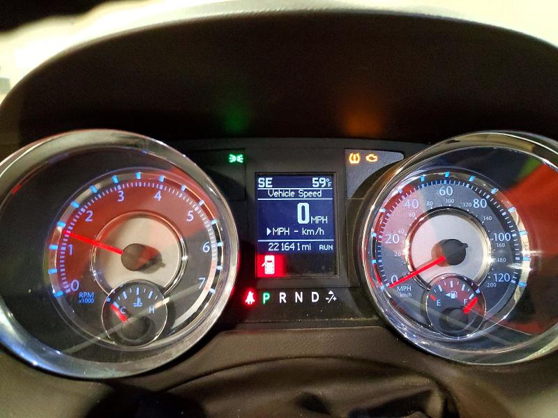 47442956 :رقم المزاد ، 2A4RR5DG5BR608083 vin ، 2011 Chrysler Town & Country مزاد بيع