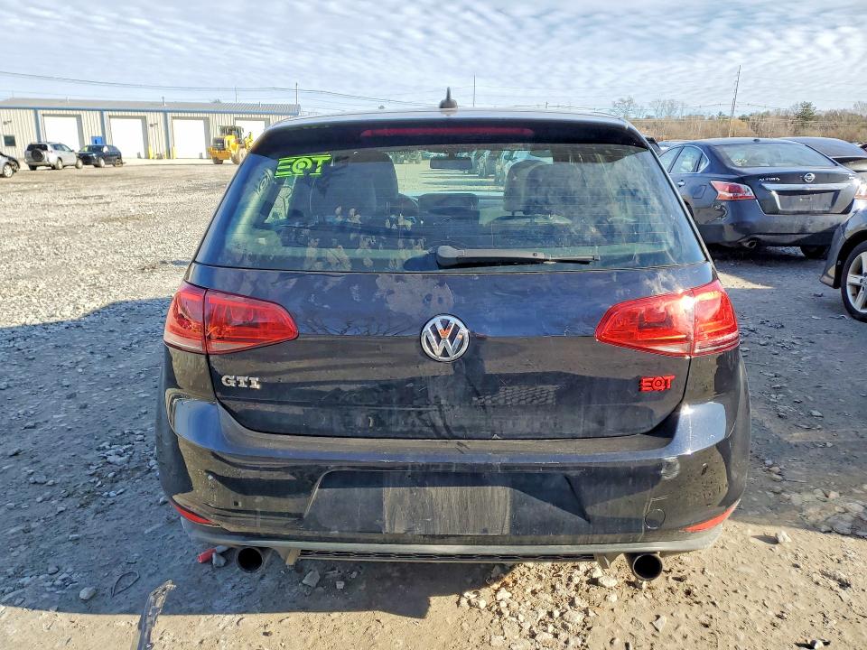 Продажа на аукционе авто 2015 Volkswagen Gti, vin: 3VW4T7AU8FM012984, номер лота: 45509956