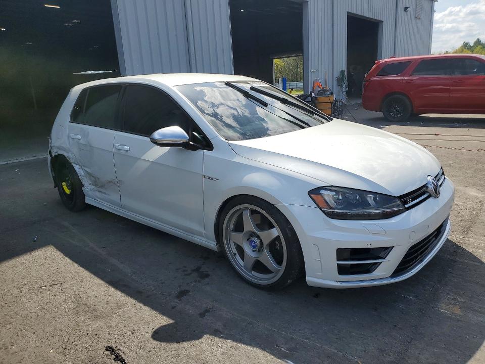 Продаж на аукціоні авто 2016 Volkswagen Golf R, vin: WVWUF7AU0GW239050, номер лоту: 45607476