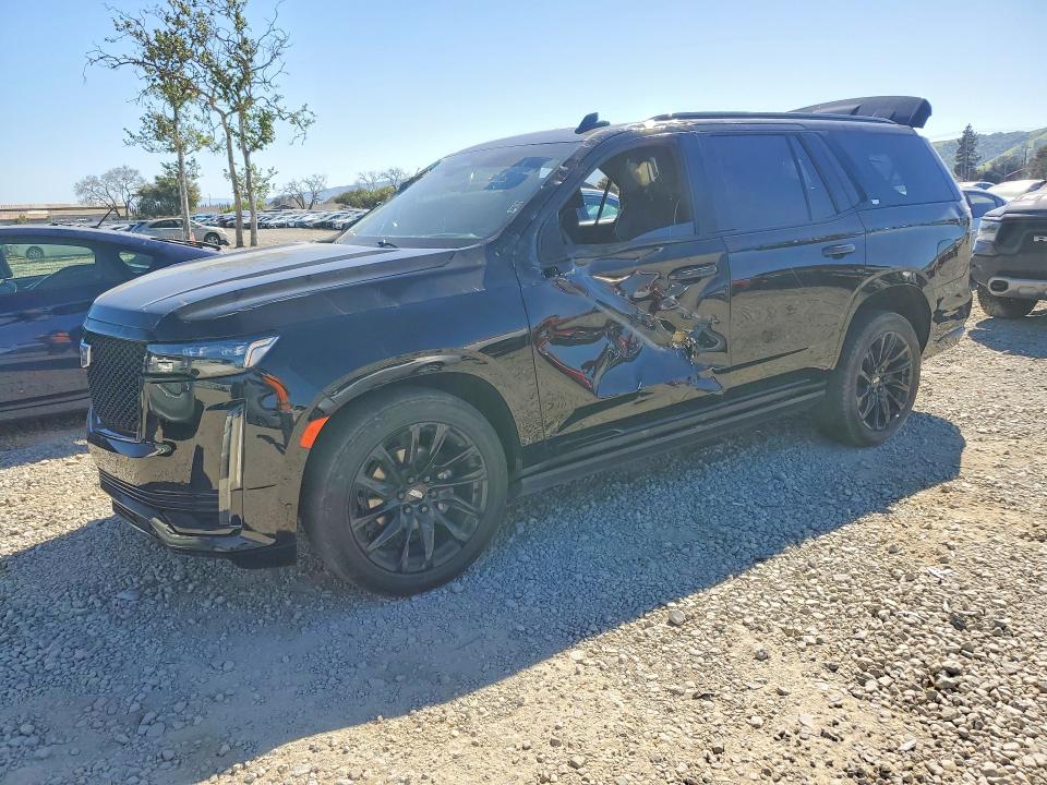 45653706 :رقم المزاد ، 1GYS4GKL1NR141752 vin ، 2022 Cadillac Escalade مزاد بيع