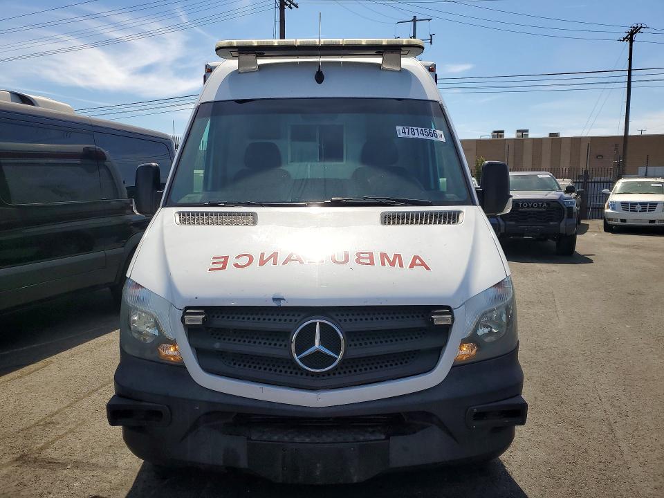 47814566 :رقم المزاد ، WDAPE7CD4HP390629 vin ، 2017 Mercedes-benz Sprinter مزاد بيع