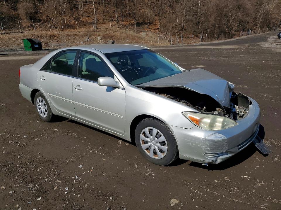 45593006 :رقم المزاد ، 4T1BE32KX3U771309 vin ، 2003 Toyota Camry مزاد بيع