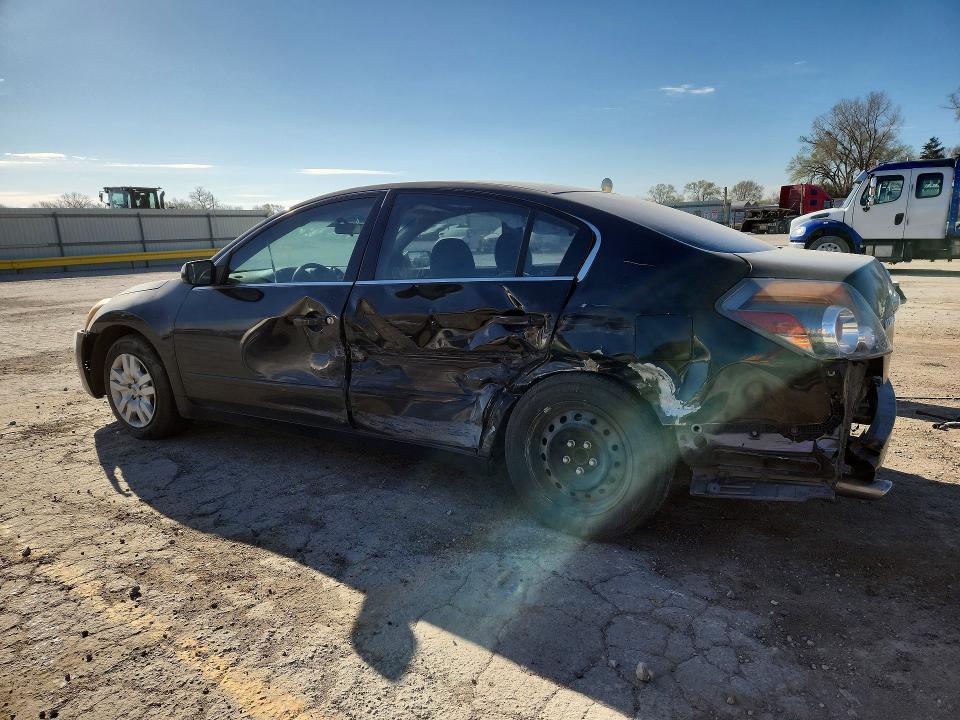 47077496 :رقم المزاد ، 1N4AL2APXAN402377 vin ، 2010 Nissan Altima مزاد بيع