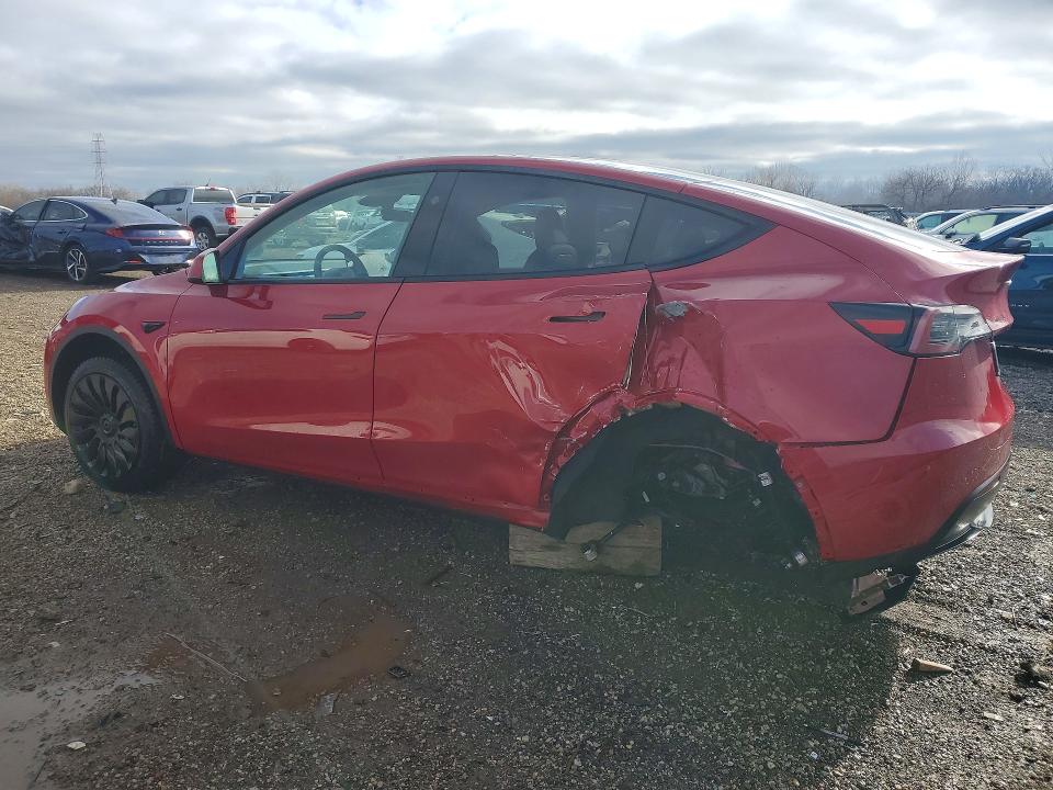 46024236 :رقم المزاد ، 7SAYGAEEXPF972261 vin ، 2023 Tesla Model Y مزاد بيع