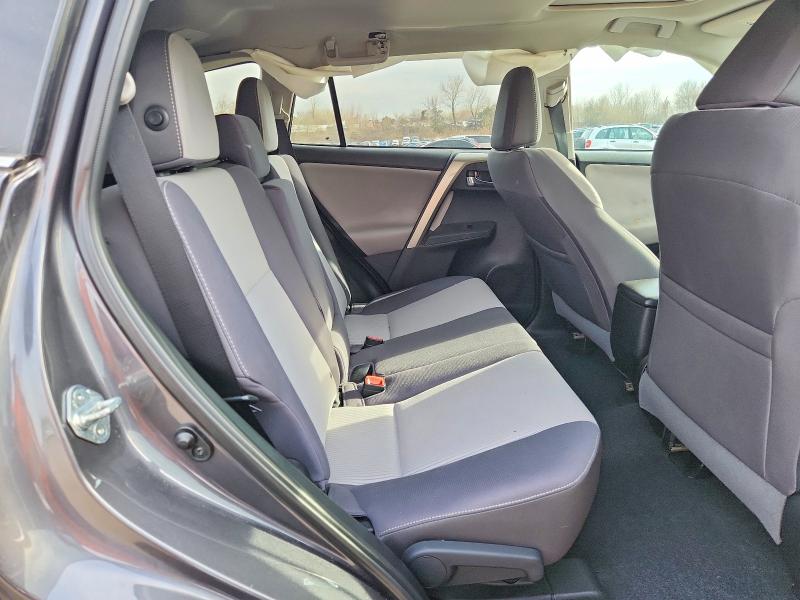 2015 Toyota Rav4 მანქანა იყიდება აუქციონზე, vin: 2T3RFREV7FW359199, აუქციონის ნომერი: 47244256