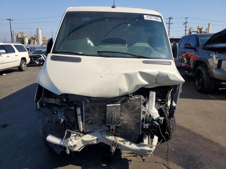 41977456 :رقم المزاد ، W1W4DBHY0MT050062 vin ، 2021 Mercedes Benz Sprinter مزاد بيع
