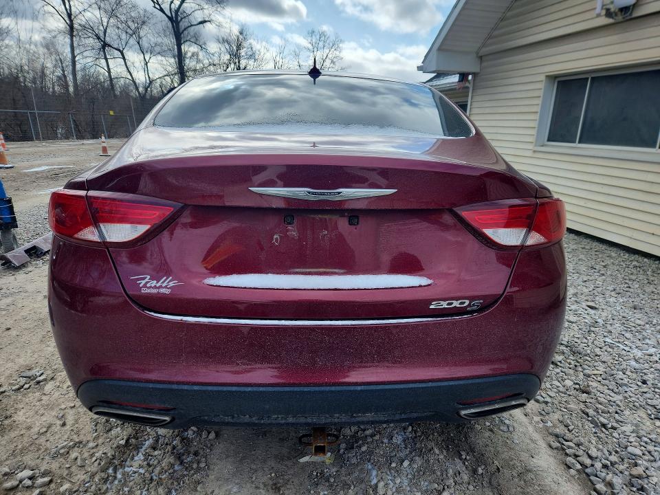 46365216 :رقم المزاد ، 1C3CCCBG5FN731409 vin ، 2015 Chrysler 200 مزاد بيع