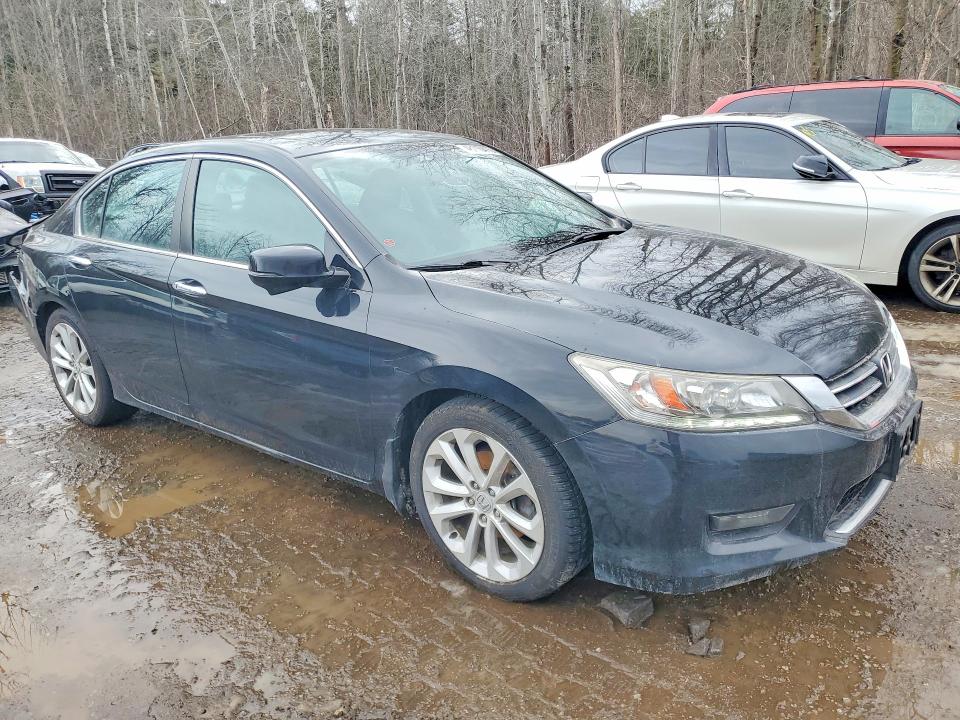 46110416 :رقم المزاد ، 1HGCR2F93EA811380 vin ، 2014 Honda Accord مزاد بيع