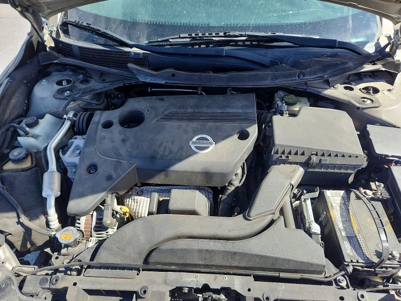 2015 Nissan Altima მანქანა იყიდება აუქციონზე, vin: 1N4AL3AP5FN908339, აუქციონის ნომერი: 79928545