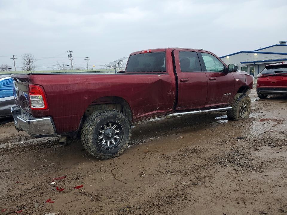 47588206 :رقم المزاد ، 3C6UR5JJ7LG145605 vin ، 2020 Ram 2500 مزاد بيع
