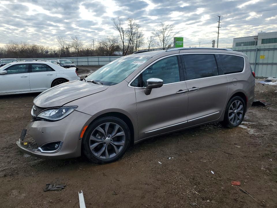 2017 Chrysler Pacifica მანქანა იყიდება აუქციონზე, vin: 2C4RC1GG4HR628801, აუქციონის ნომერი: 46459596
