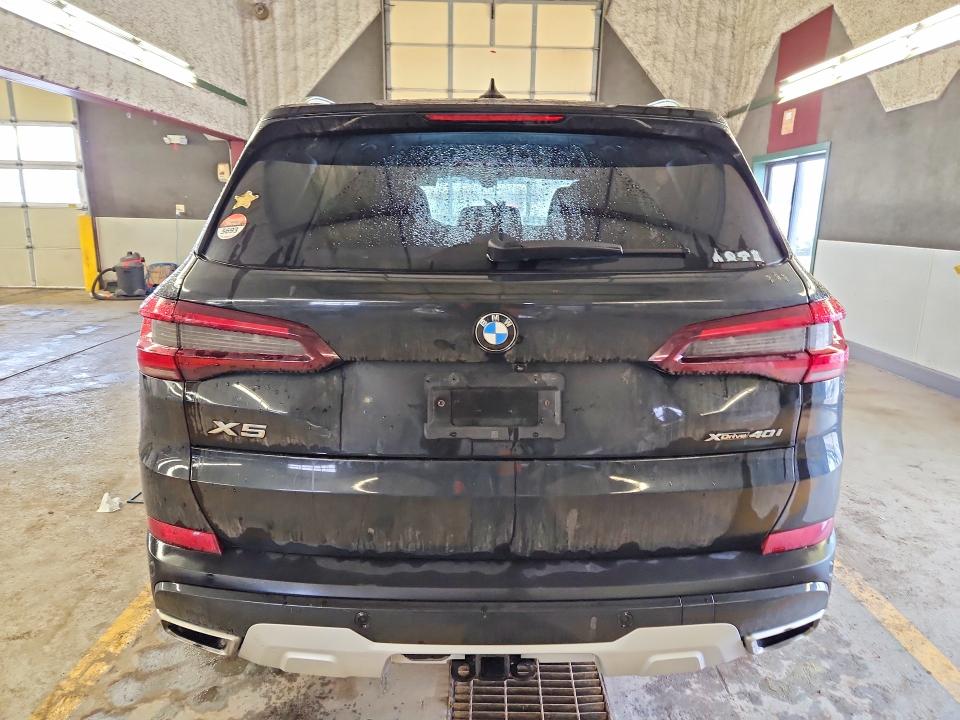 Продаж на аукціоні авто 2022 Bmw X5, vin: 5UXCR6C05N9L39193, номер лоту: 45575006