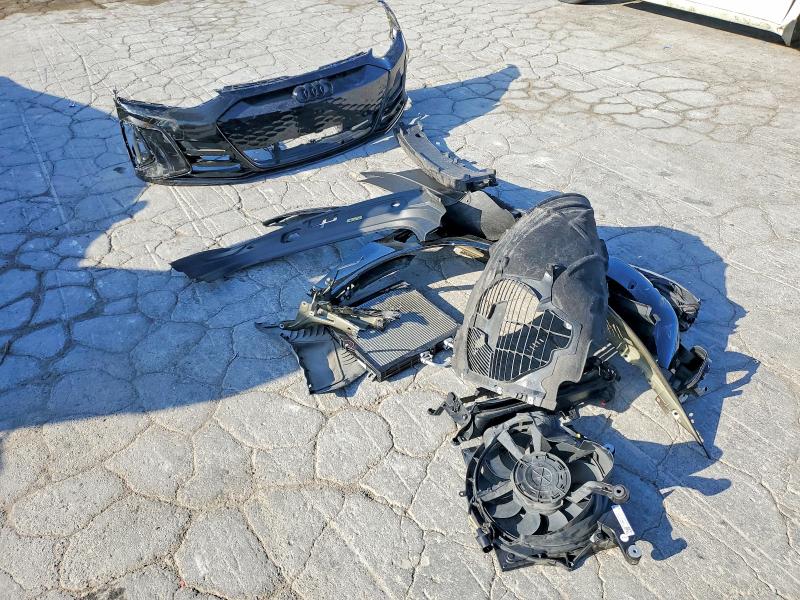 48066466 :رقم المزاد ، WAUCJBFW0N7008113 vin ، 2022 Audi E-tron Gt مزاد بيع