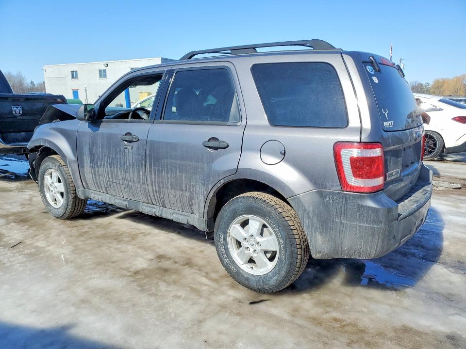 79468475 :رقم المزاد ، 1FMCU0D77AKB86646 vin ، 2010 Ford Escape مزاد بيع