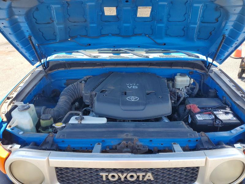 2007 Toyota Fj Cruiser მანქანა იყიდება აუქციონზე, vin: JTEZU11F570007133, აუქციონის ნომერი: 48176456
