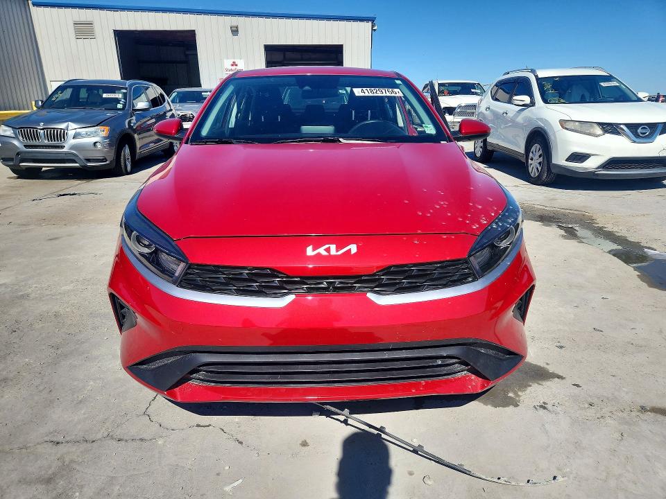 2024 Kia Forte მანქანა იყიდება აუქციონზე, vin: 3KPF24ADXRE809443, აუქციონის ნომერი: 41829766