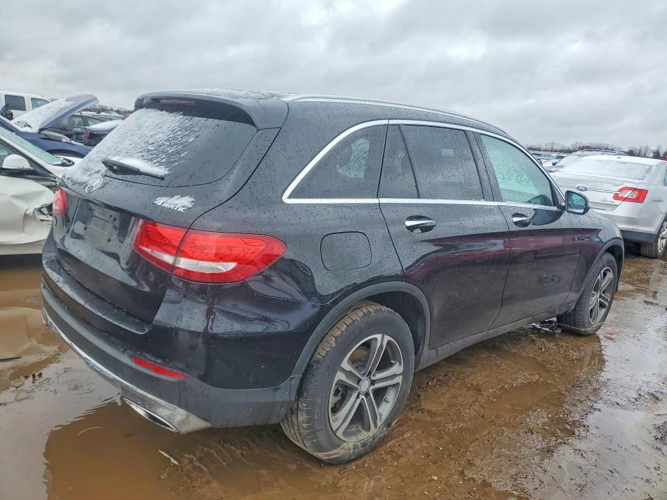 45767346 :رقم المزاد ، WDC0G4KB5GF081001 vin ، 2016 Mercedes-benz Glc مزاد بيع