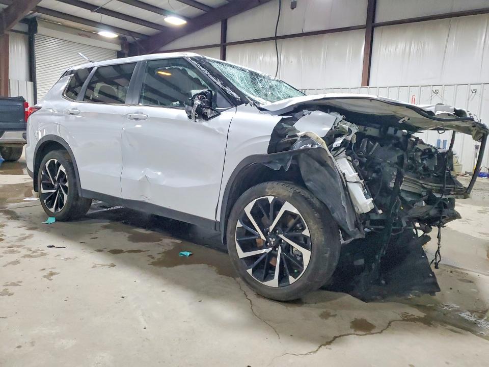 2024 Mitsubishi Outlander მანქანა იყიდება აუქციონზე, vin: JA4J4VA88RZ030862, აუქციონის ნომერი: 46924416