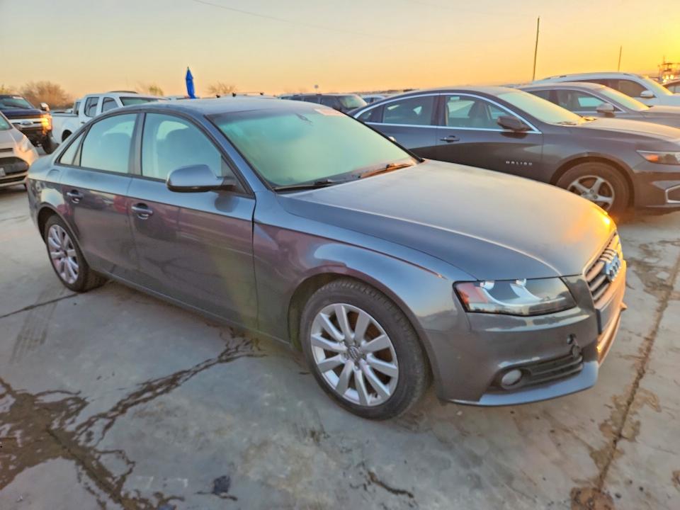 Продажа на аукционе авто 2012 Audi A4, vin: WAUAFAFL9CN020200, номер лота: 46319346