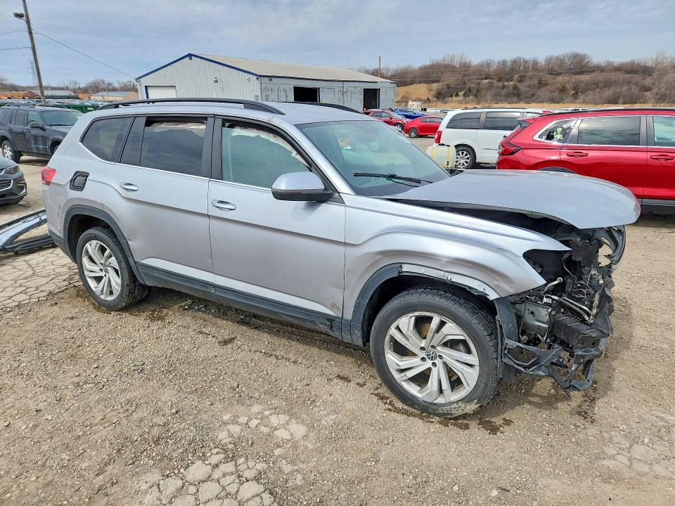 47228826 :رقم المزاد ، 1V2WR2CA9MC588080 vin ، 2021 Volkswagen Atlas مزاد بيع
