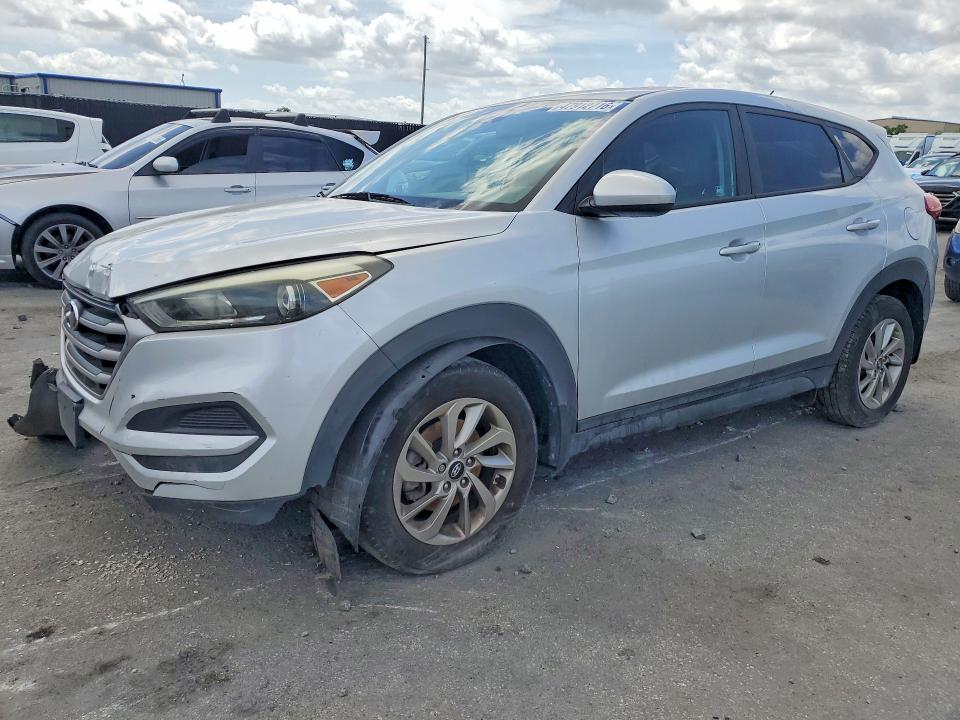 2018 Hyundai Tucson მანქანა იყიდება აუქციონზე, vin: KM8J2CA49JU645379, აუქციონის ნომერი: 47912716