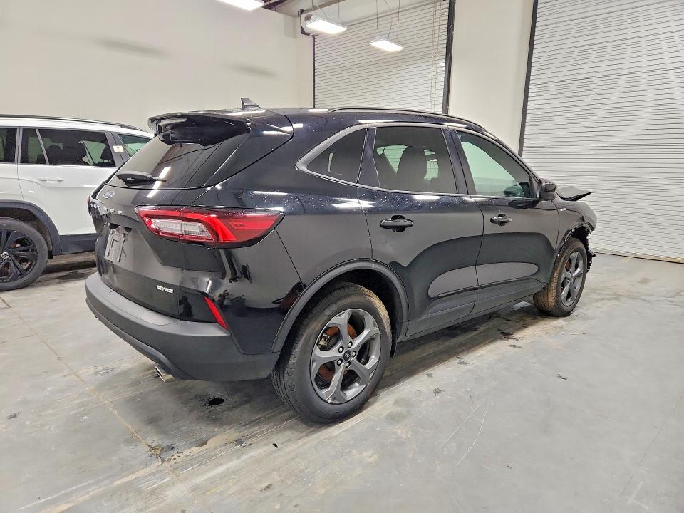Продажа на аукционе авто 2025 Ford Escape, vin: 1FMCU9NA2SUB43322, номер лота: 48990436