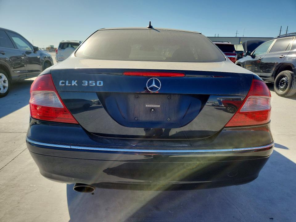 46070976 :رقم المزاد ، WDBTJ56H28F247418 vin ، 2008 Mercedes-benz Clk مزاد بيع