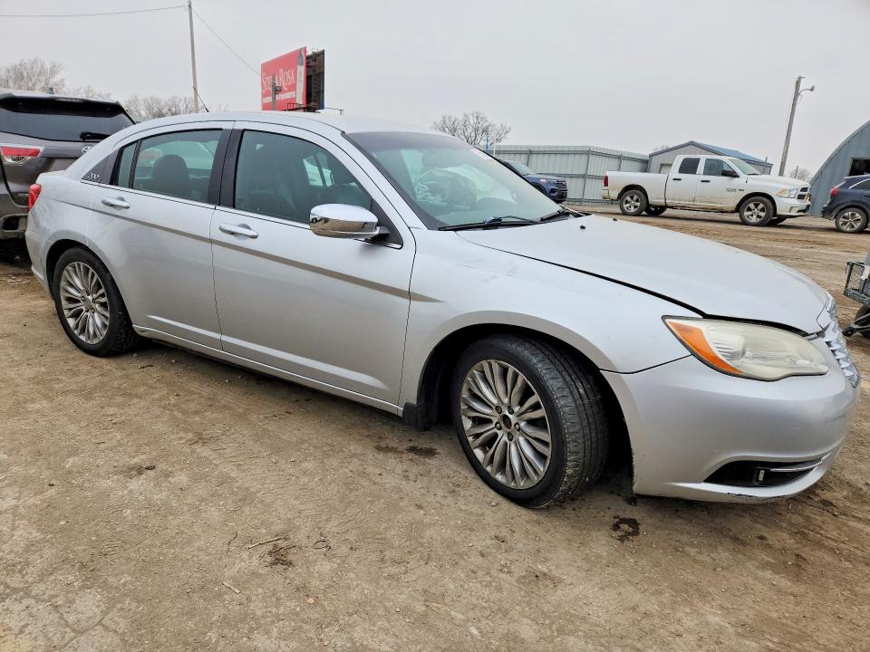 Продаж на аукціоні авто 2011 Chrysler 200, vin: 1C3BC2FB0BN500531, номер лоту: 79575055