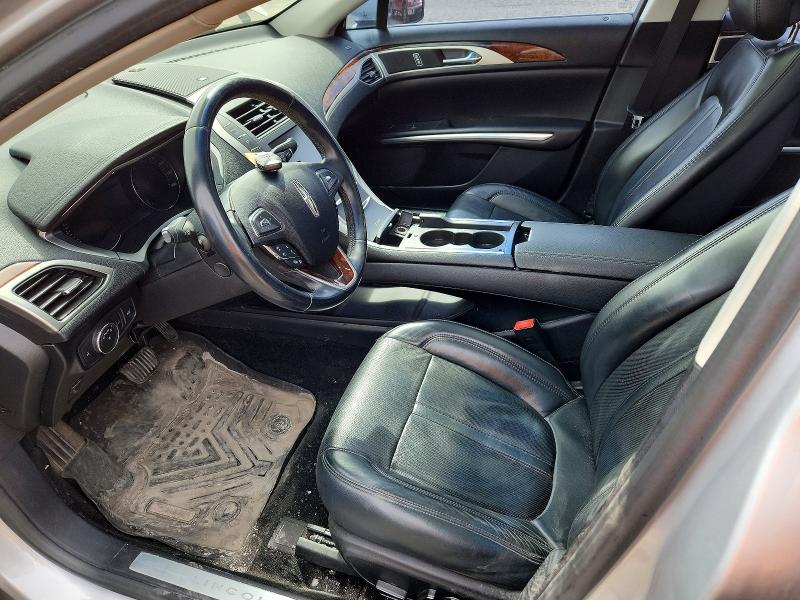 47571136 :رقم المزاد ، 3LN6L2JK1GR601761 vin ، 2016 Lincoln Townhouse Mkz مزاد بيع
