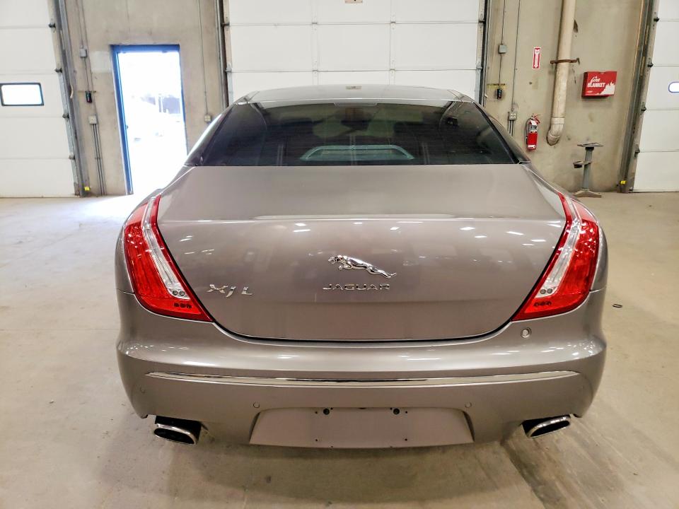 47930056 :رقم المزاد ، SAJWA2GB4BLV06749 vin ، 2011 Jaguar Xjl مزاد بيع