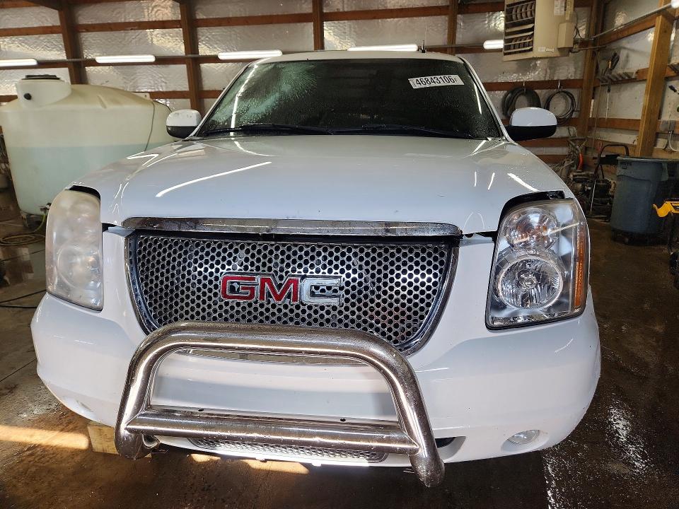 Продажа на аукционе авто 2008 Gmc Yukon, vin: 1GKFK63808J107696, номер лота: 46843106