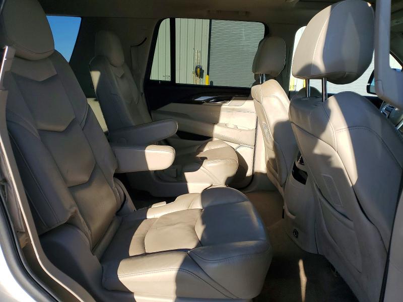 45817116 :رقم المزاد ، 1GYS4CKJ5JR343544 vin ، 2018 Cadillac Escalade مزاد بيع