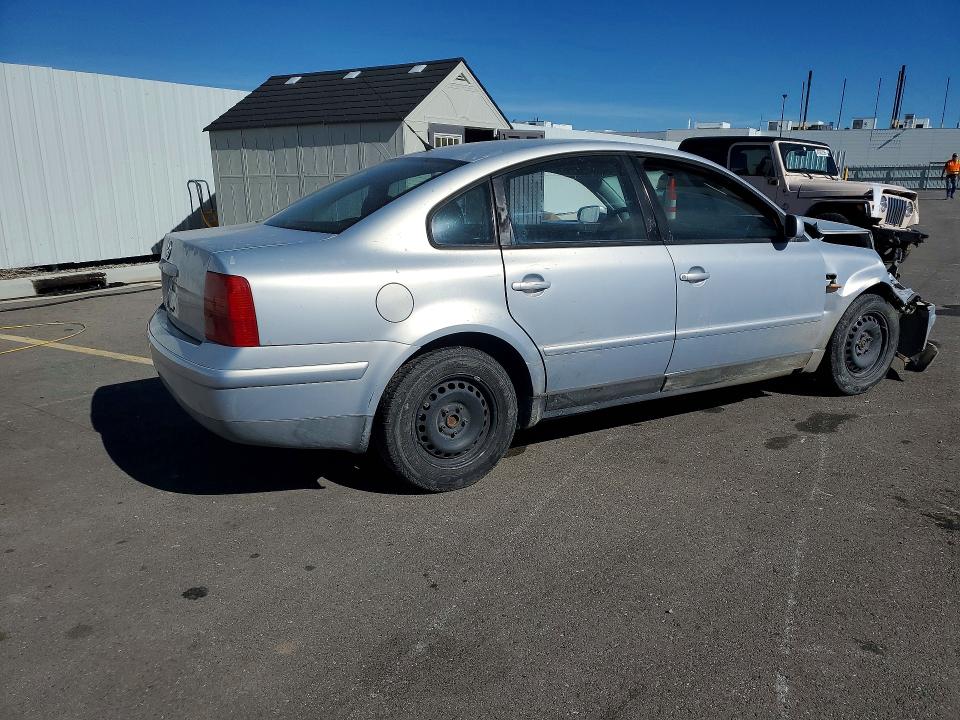 Продажа на аукционе авто 1998 Volkswagen Passat, vin: WVWMA63B0WE163032, номер лота: 42023436
