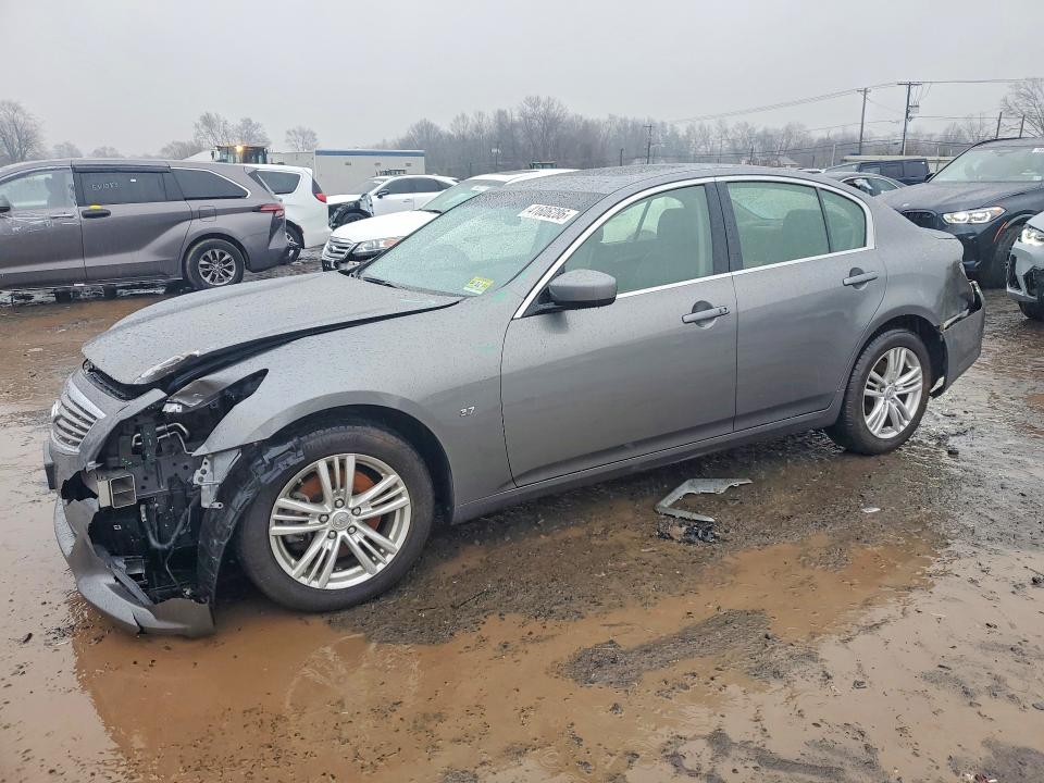 41606286 :رقم المزاد ، JN1CV6AR6FM650552 vin ، 2015 Infiniti Q40 مزاد بيع