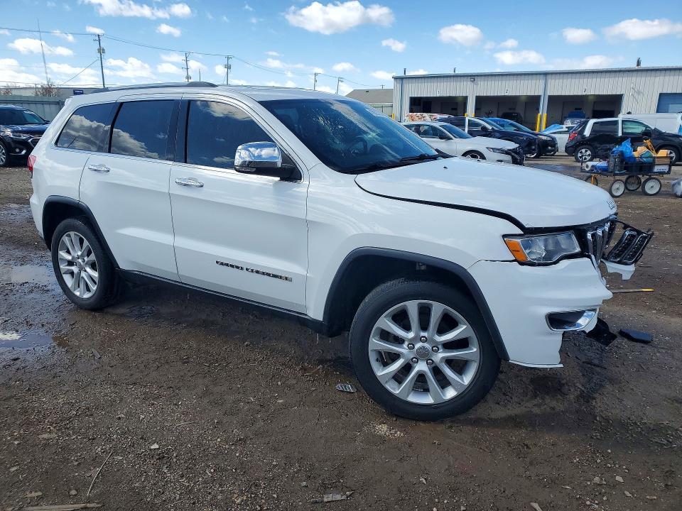 Продажа на аукционе авто 2017 Jeep Grand Cherokee, vin: 1C4RJFBG4HC631104, номер лота: 45923736