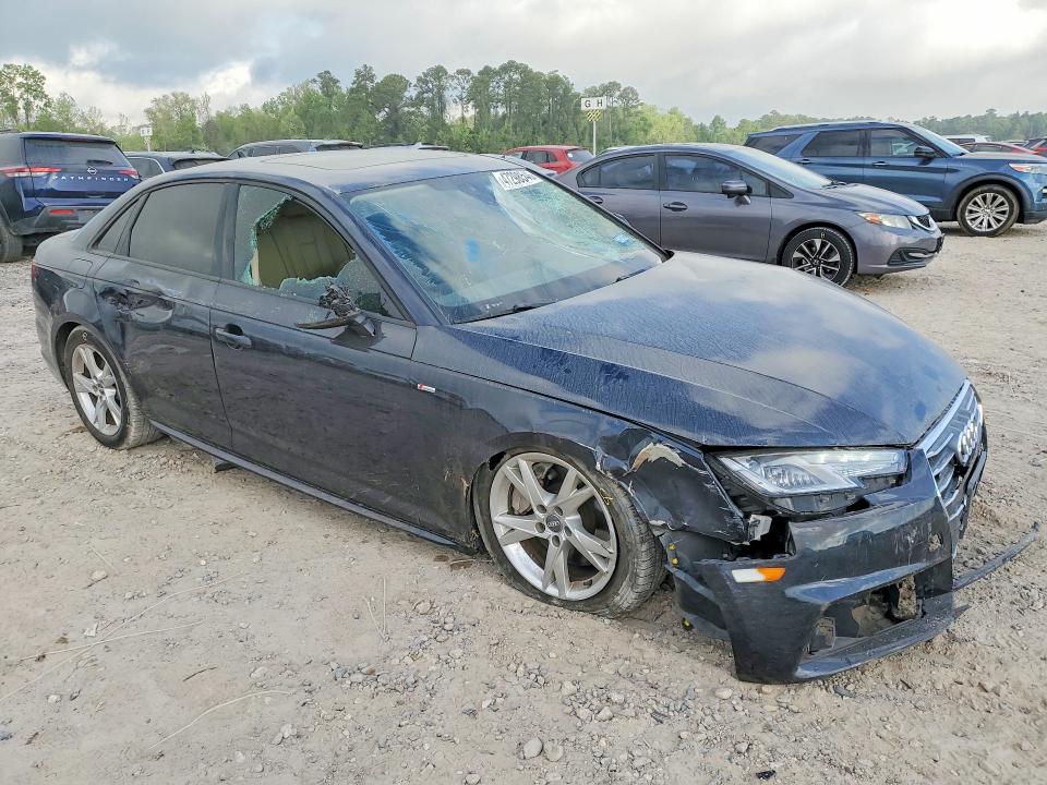 47298546 :رقم المزاد ، WAUDNAF45JN010043 vin ، 2018 Audi A4 مزاد بيع